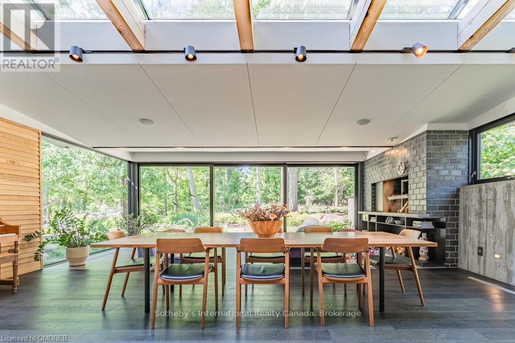 1 Springhill Street, Hamilton, Ontario  L9H 4V2 - Photo 10 - X10404227