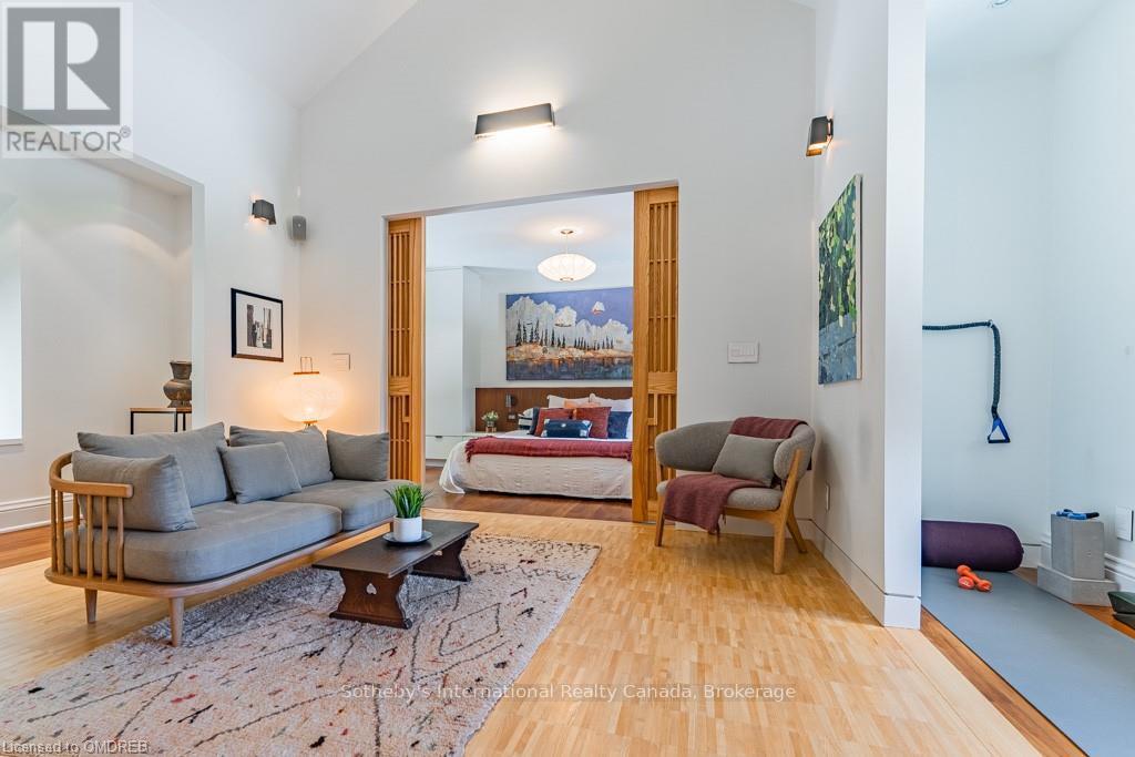 1 Springhill Street, Hamilton, Ontario  L9H 4V2 - Photo 20 - X10404227