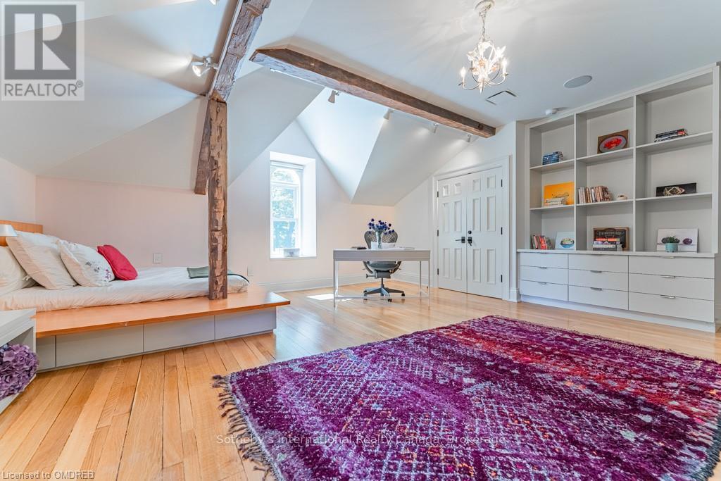 1 Springhill Street, Hamilton, Ontario  L9H 4V2 - Photo 25 - X10404227