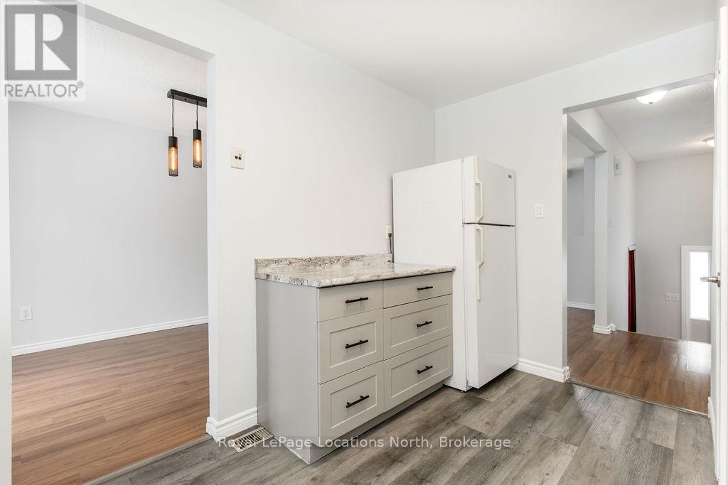 77 - 1095 Mississaga Street, Orillia, Ontario  L3V 6W7 - Photo 12 - S11910947