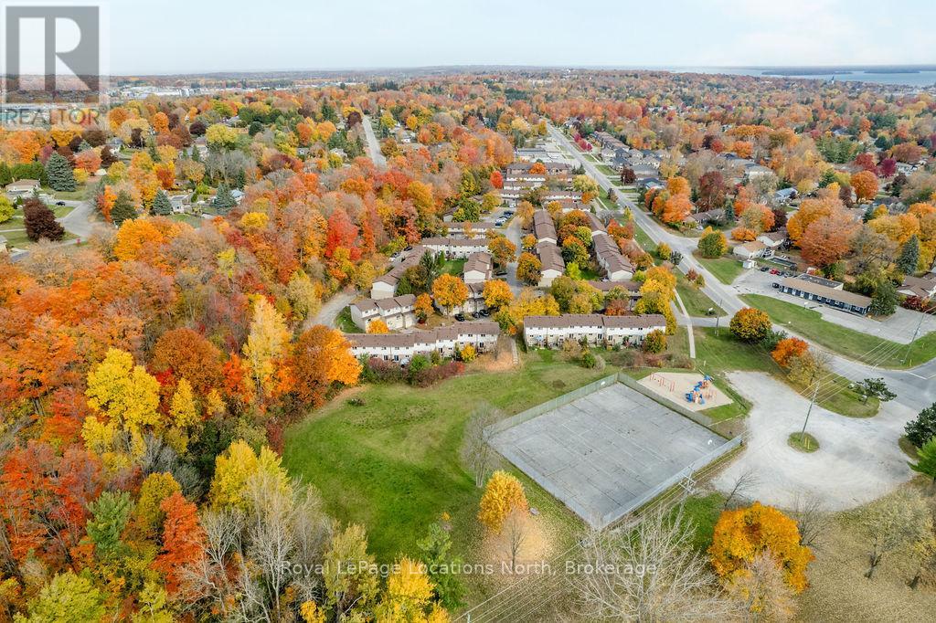 77 - 1095 Mississaga Street, Orillia, Ontario  L3V 6W7 - Photo 27 - S11910947