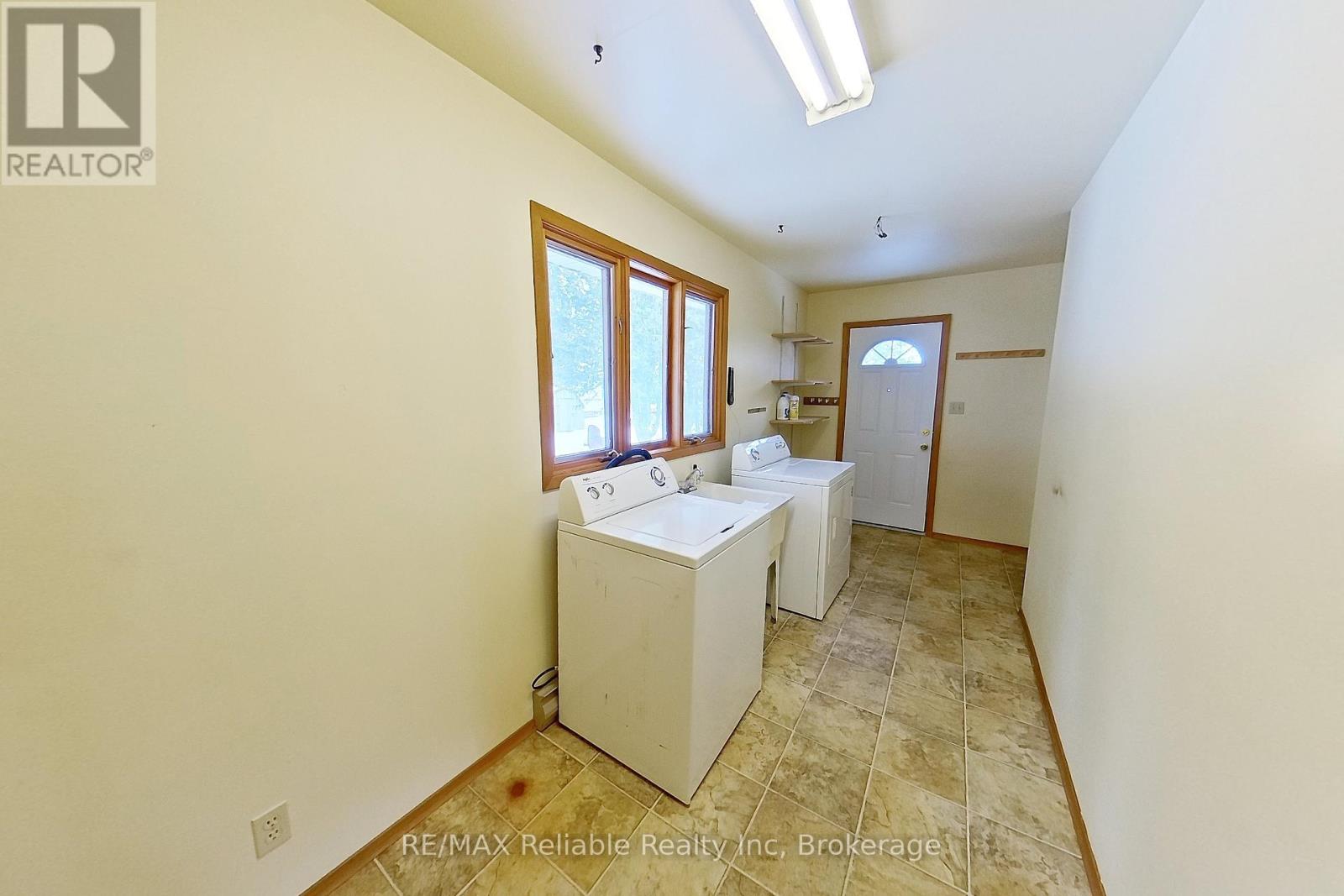 58 Huron Street W, South Huron (Exeter), Ontario  N0M 1S2 - Photo 25 - X11911019