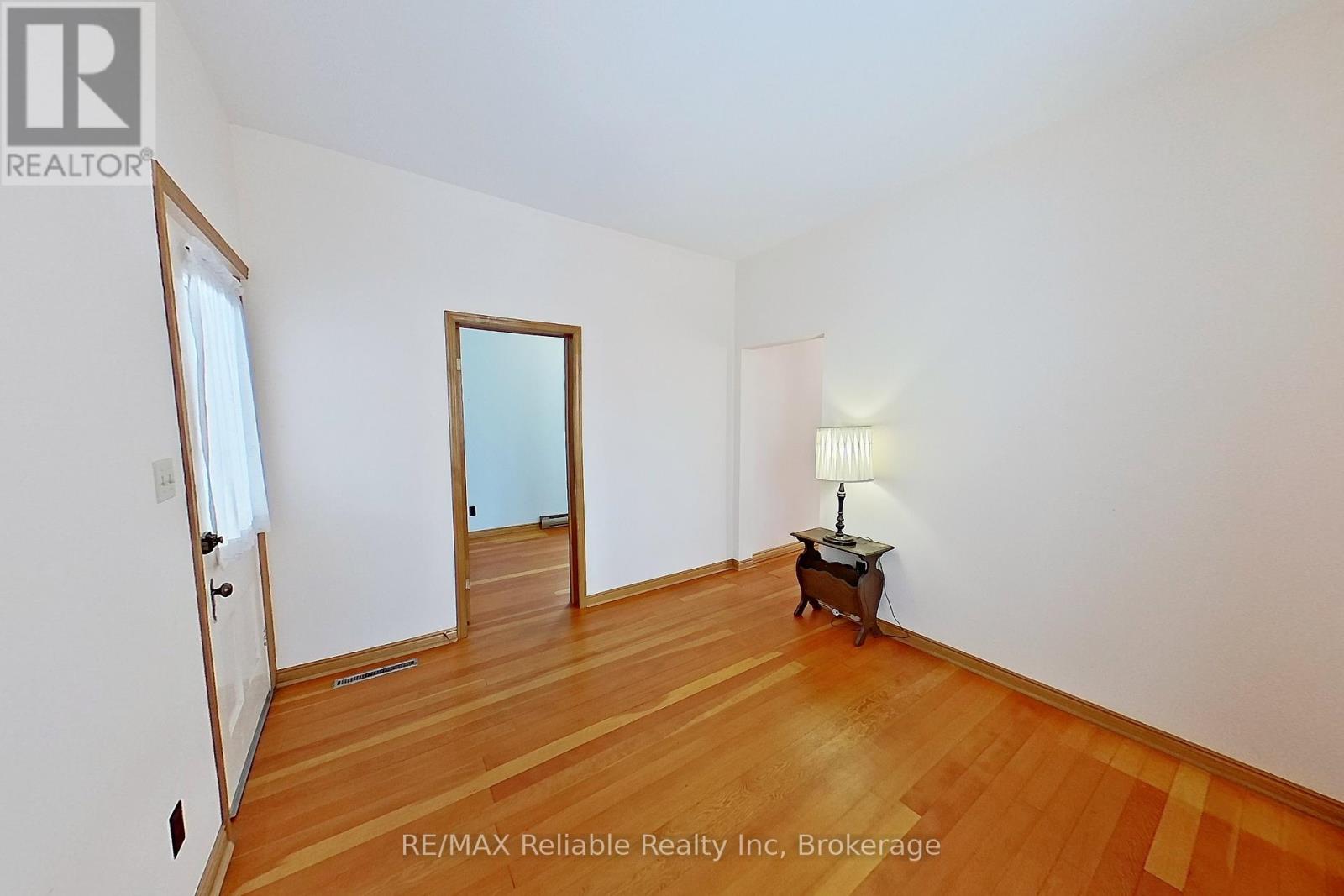 58 Huron Street W, South Huron (Exeter), Ontario  N0M 1S2 - Photo 31 - X11911019