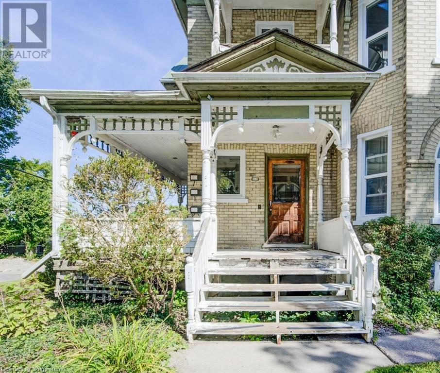 62 Dorset Street, Waterloo, Ontario  N2L 3L8 - Photo 4 - 40688383