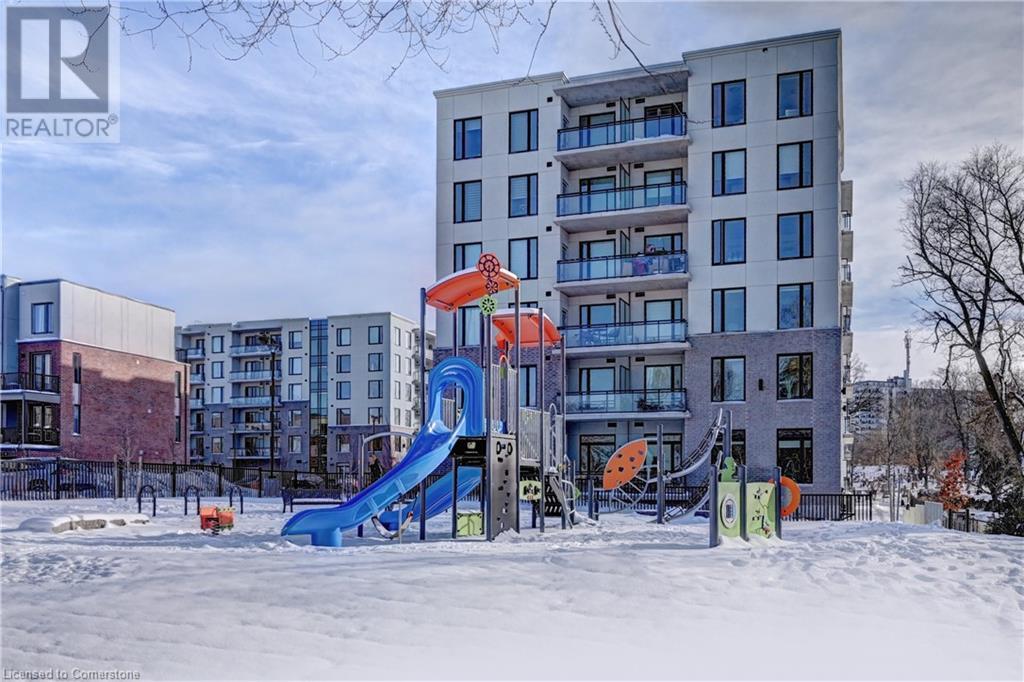 99 Roger Street Unit# 35, Waterloo, Ontario  N2J 0J1 - Photo 35 - 40688217