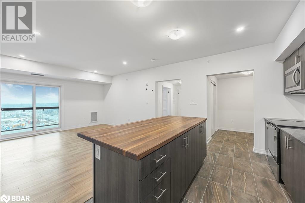 15 Kneeshaw Drive Unit# 613, Barrie, Ontario  L9J 0X9 - Photo 12 - 40687203