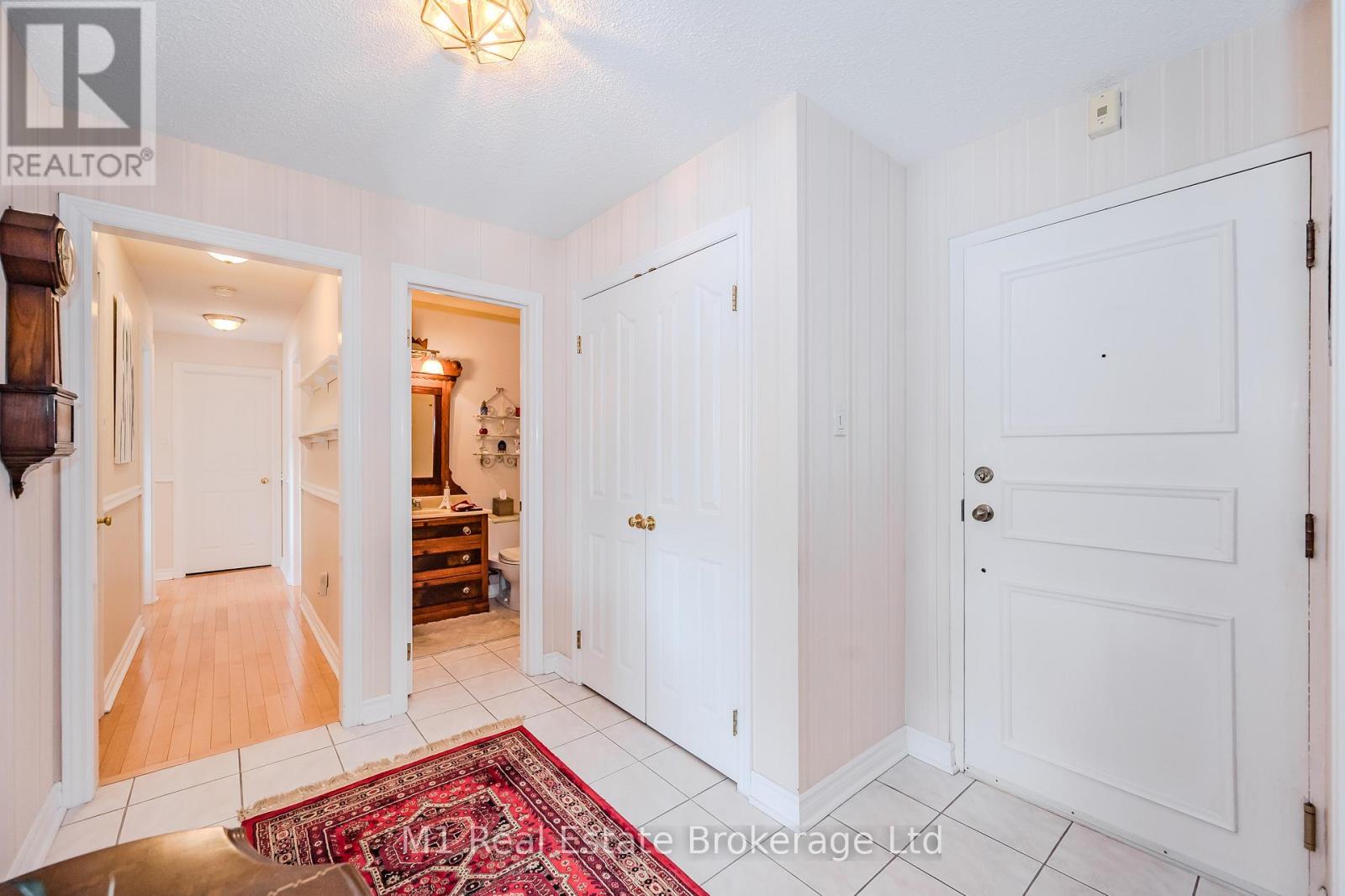 302 - 43 Caroline Street N, Waterloo, Ontario  N2L 2Y5 - Photo 6 - X11882082