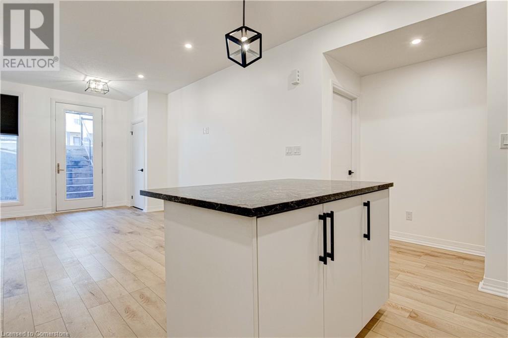 261 Woodbine Avenue Unit# 71, Kitchener, Ontario  N2R 0S7 - Photo 16 - 40684982