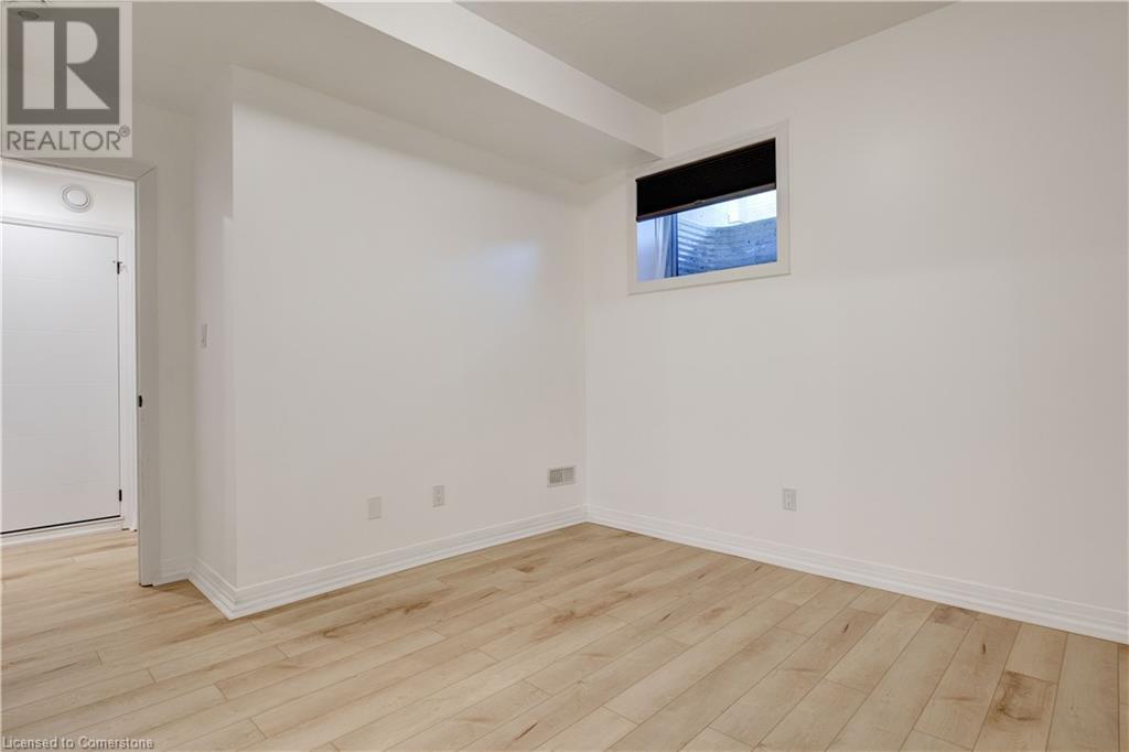 261 Woodbine Avenue Unit# 71, Kitchener, Ontario  N2R 0S7 - Photo 33 - 40684982