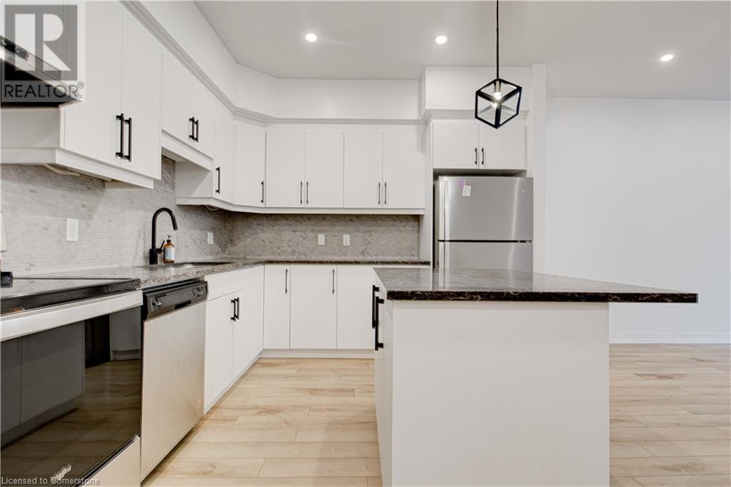 261 Woodbine Avenue Unit# 71, Kitchener, Ontario  N2R 0S7 - Photo 15 - 40684982