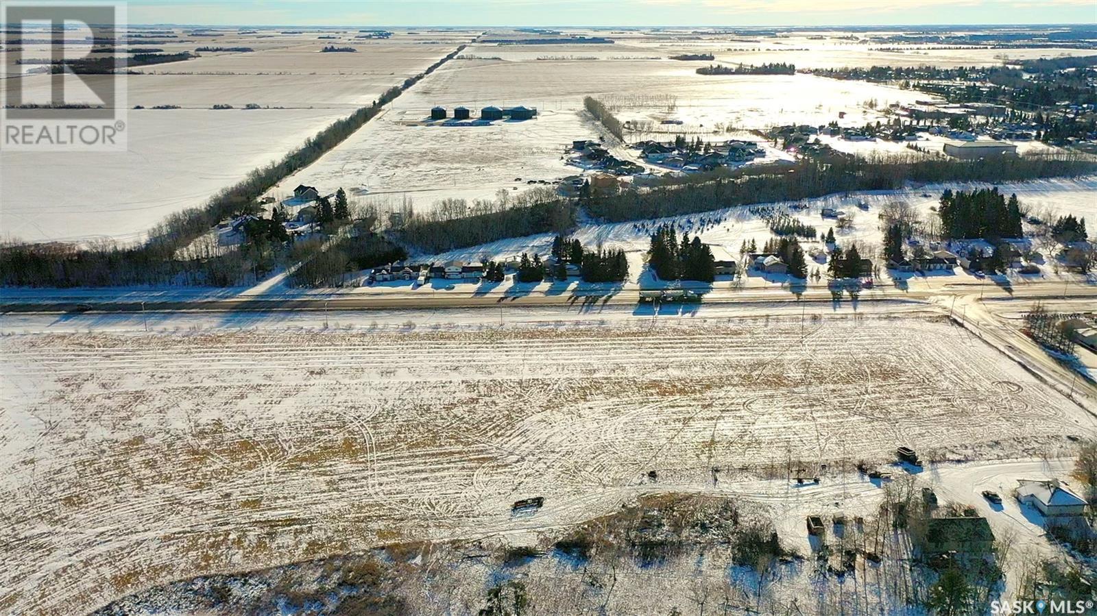 10.7 Acre Prime Highway Frontage East Of Nipawin, Nipawin, Saskatchewan  S0E 1E0 - Photo 12 - SK990848