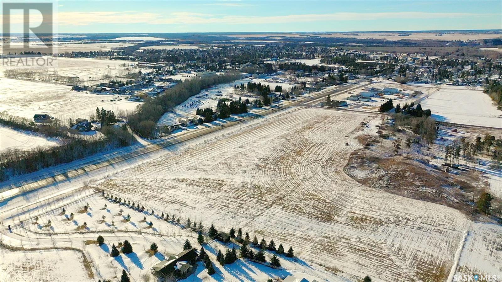 10.7 Acre Prime Highway Frontage East Of Nipawin, Nipawin, Saskatchewan  S0E 1E0 - Photo 7 - SK990848