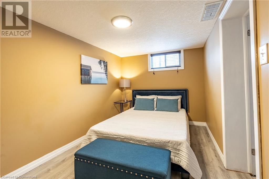 31 Pinecrest Drive, Kitchener, Ontario  N2A 2G7 - Photo 34 - 40685839