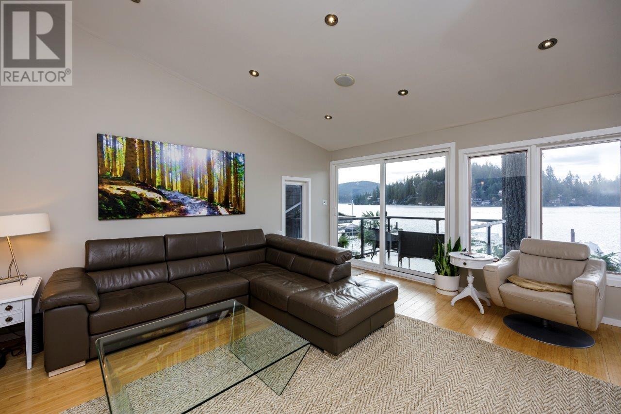 2730 Panorama Drive, North Vancouver, British Columbia  V7G 1V6 - Photo 14 - R2953133
