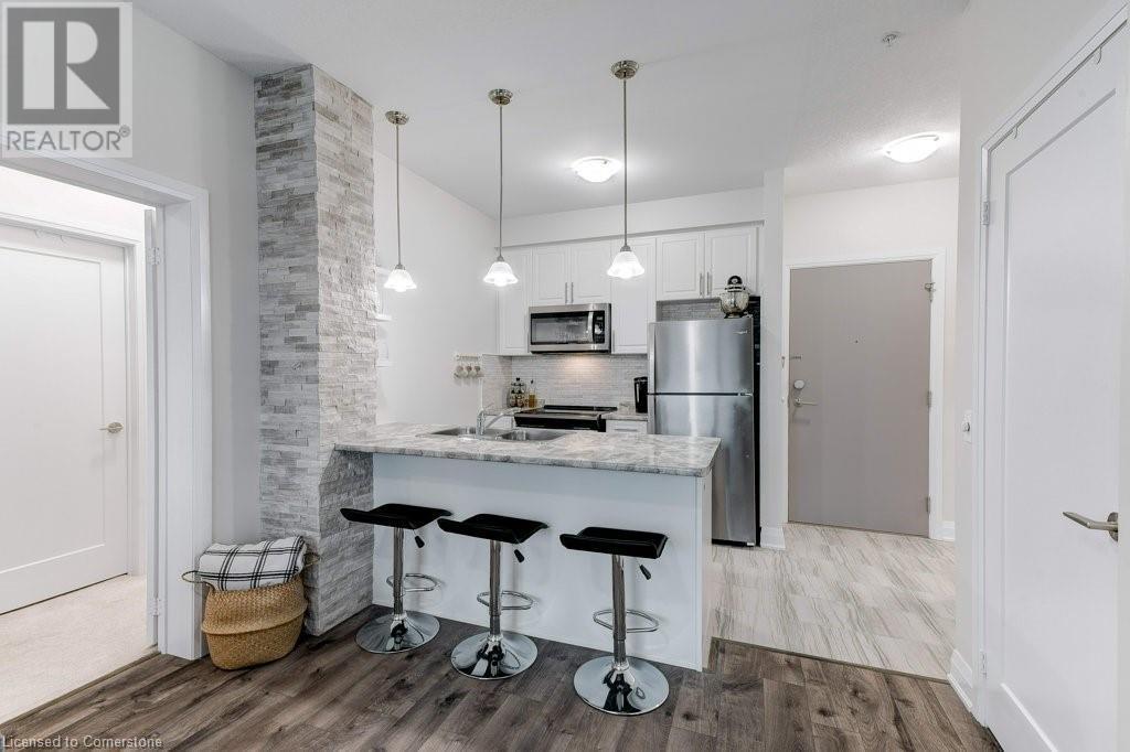 16 Concord Place Unit# 123, Grimsby, Ontario  L7M 0J1 - Photo 4 - 40686704