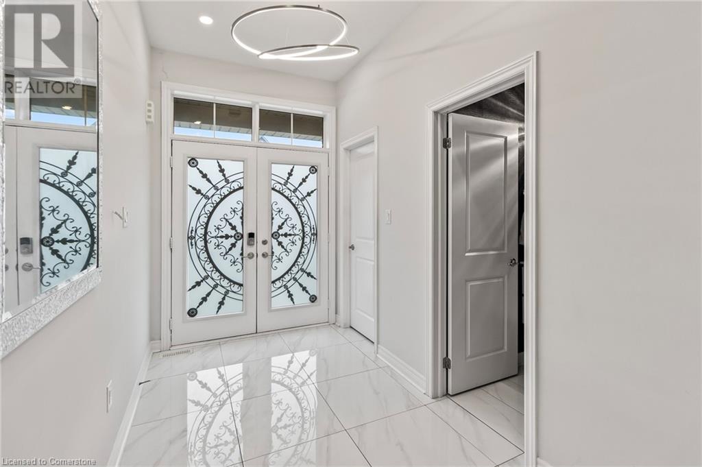 3298 Charles Fay Pass, Oakville, Ontario  L6M 5K1 - Photo 5 - 40688388