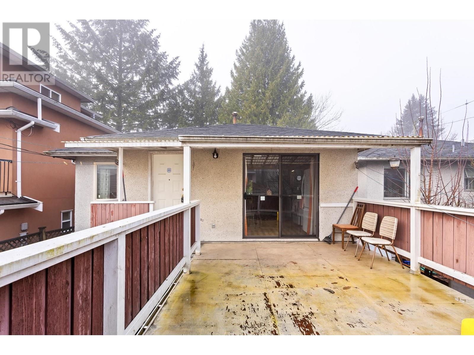 5524 Earles Street, Vancouver, British Columbia  V5R 3S1 - Photo 14 - R2952945