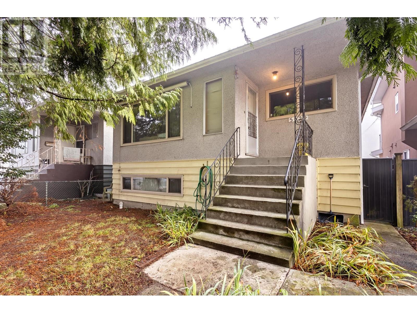 5524 Earles Street, Vancouver, British Columbia  V5R 3S1 - Photo 5 - R2952945