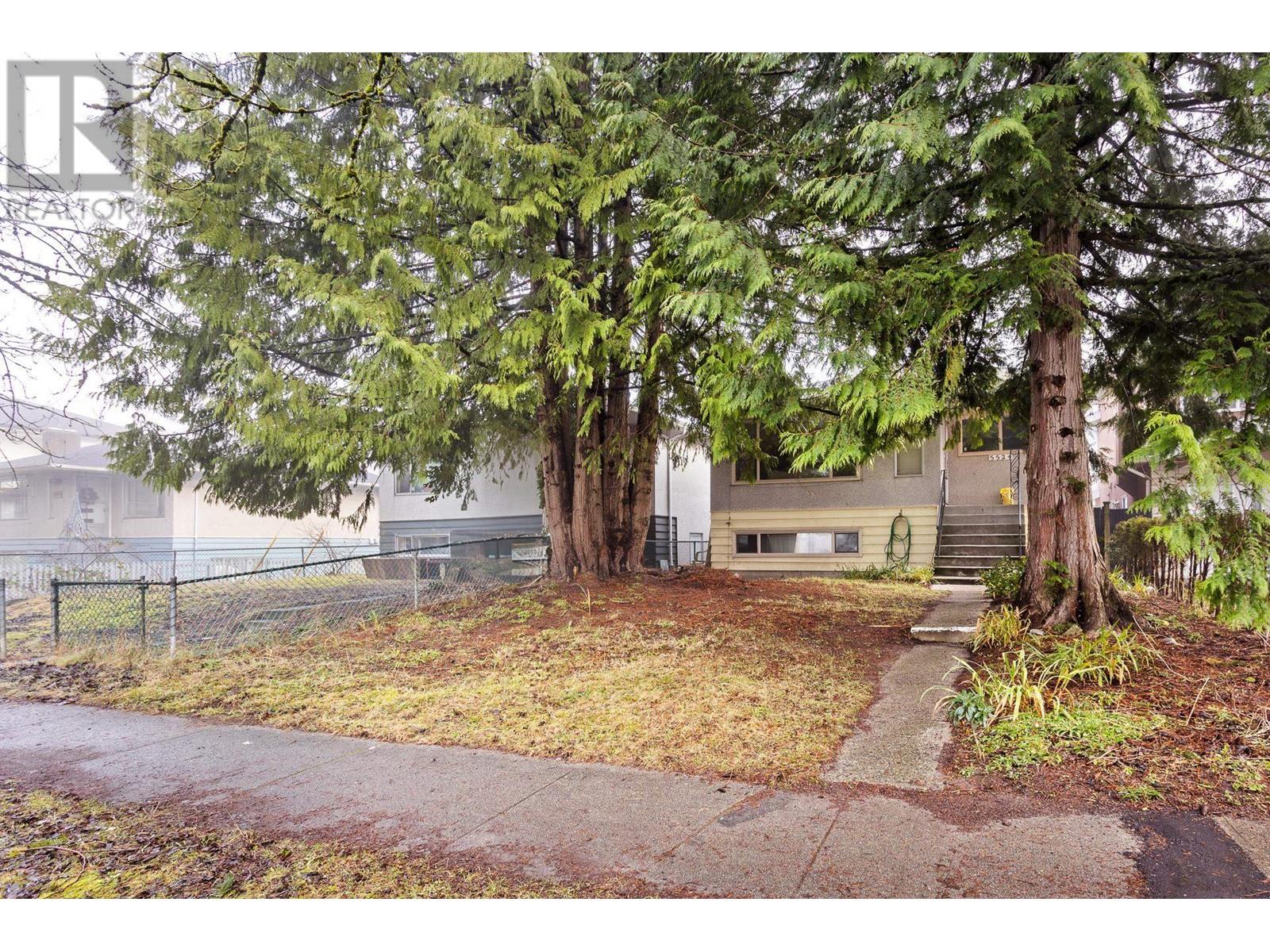 5524 EARLES STREET, vancouver, British Columbia