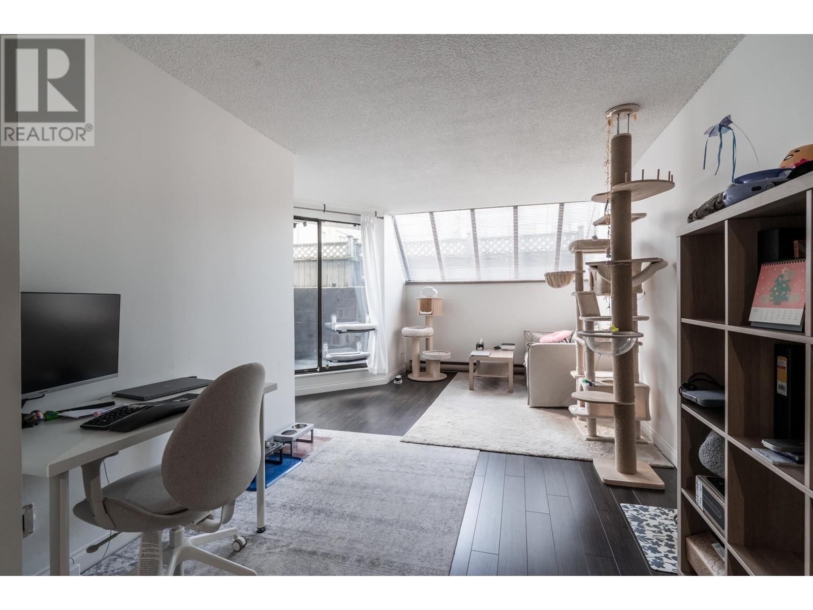 Listing Picture 17 of 28 : 207 1270 ROBSON STREET, Vancouver / 溫哥華 - 魯藝地產 Yvonne Lu Group - MLS Medallion Club Member