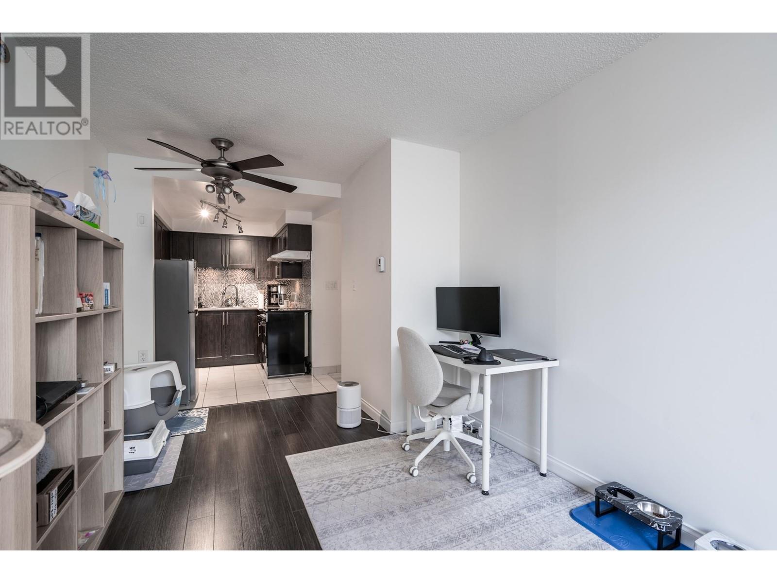 Listing Picture 9 of 28 : 207 1270 ROBSON STREET, Vancouver / 溫哥華 - 魯藝地產 Yvonne Lu Group - MLS Medallion Club Member