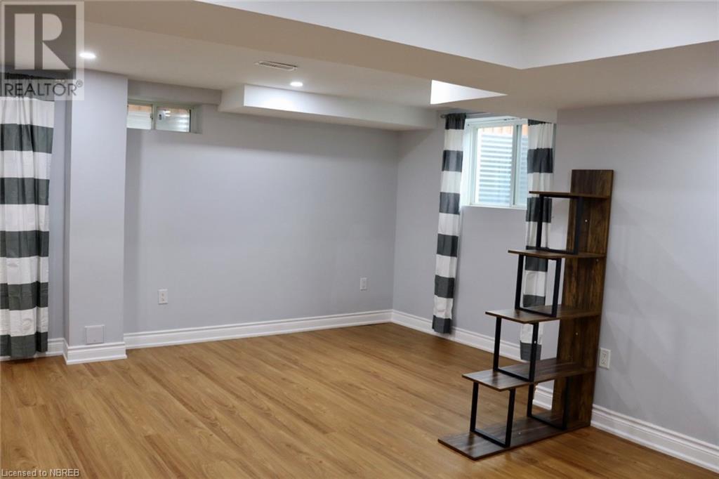 98 Laing Drive, Whitby, Ontario  L1P 0N6 - Photo 7 - 40688309