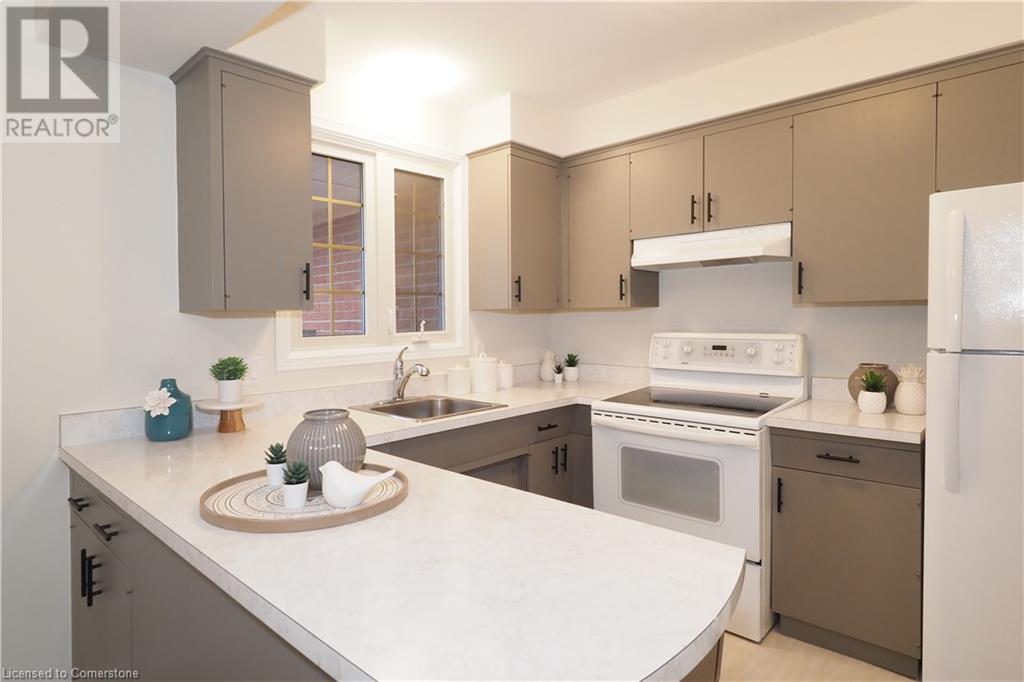 1388 Concession Road, Cambridge, Ontario  N3H 4L7 - Photo 18 - 40688377