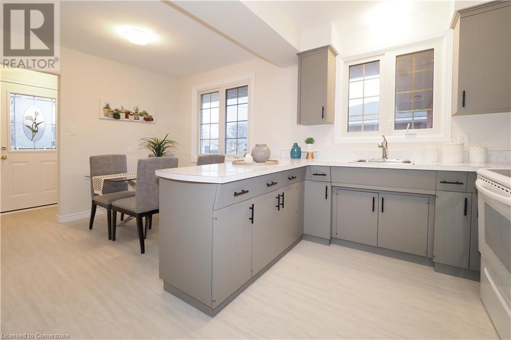 1388 Concession Road, Cambridge, Ontario  N3H 4L7 - Photo 20 - 40688377