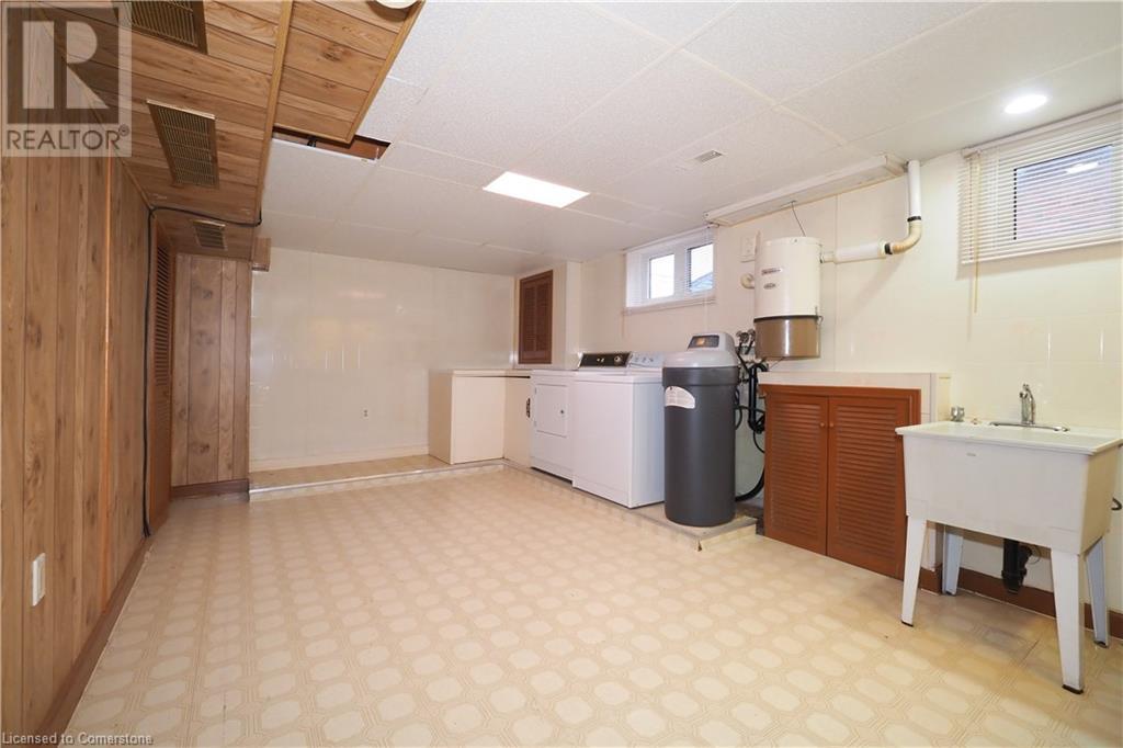 1388 Concession Road, Cambridge, Ontario  N3H 4L7 - Photo 40 - 40688377