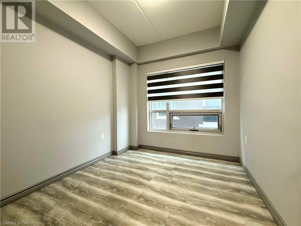 275 Larch Street Unit# 104, Waterloo, Ontario  N2L 3R2 - Photo 8 - 40688270