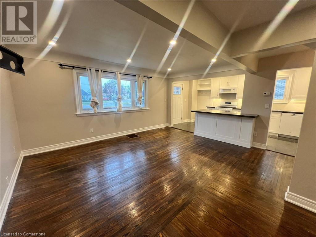 6077 Collins Drive, Niagara Falls, Ontario  L2G 2S3 - Photo 6 - 40688419