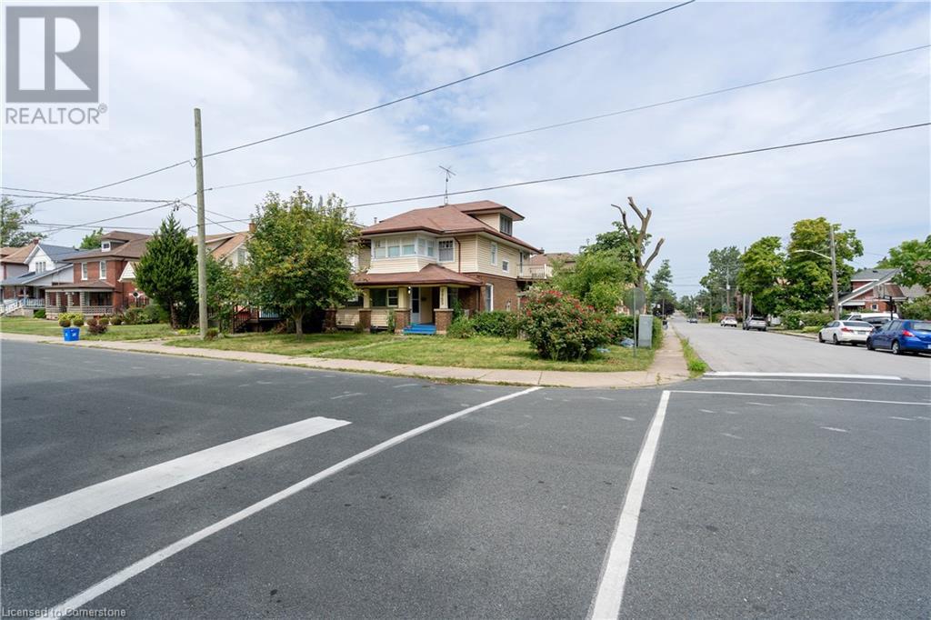 Property at 4965 JEPSON Street image 2
