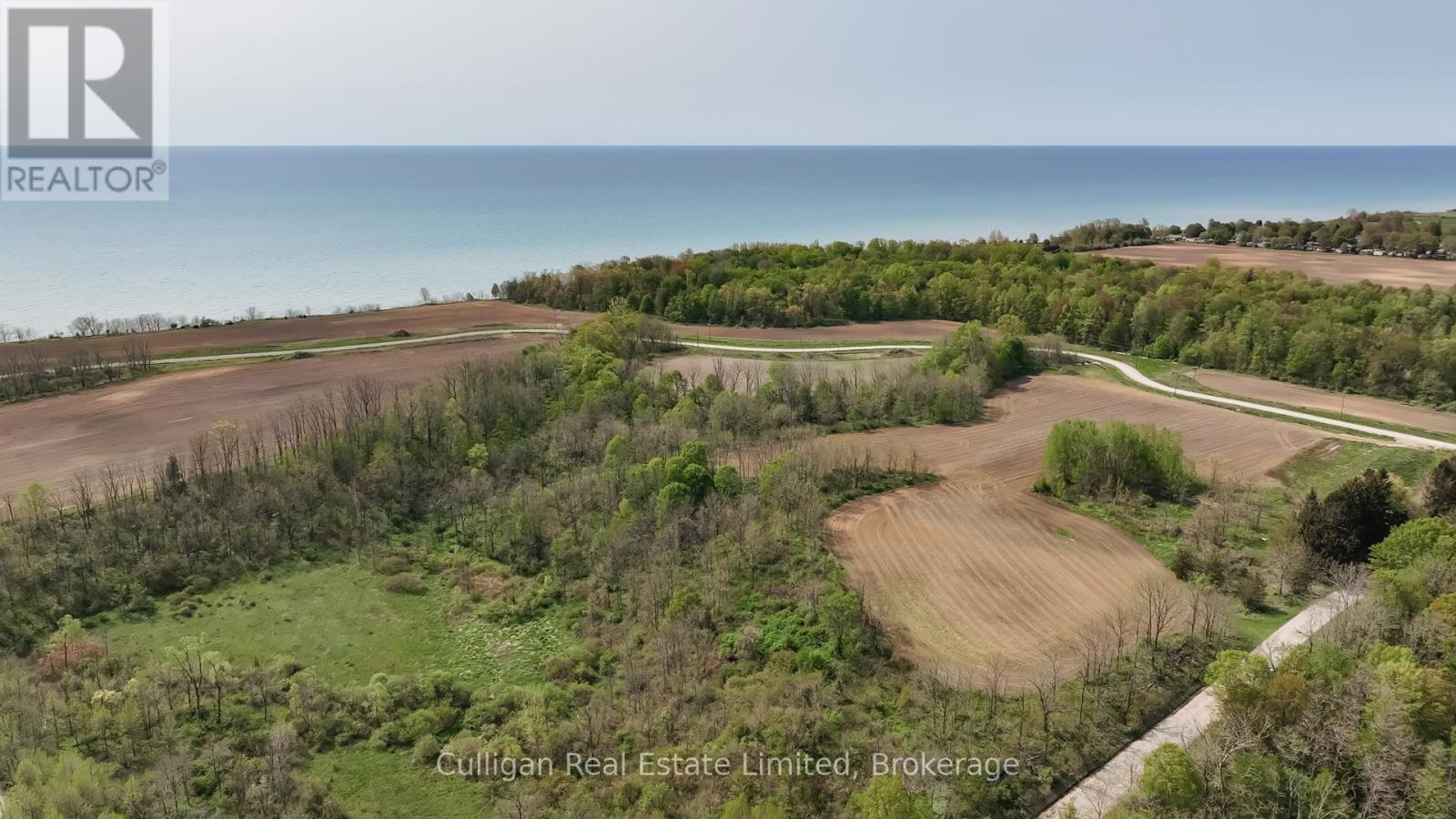Unit 1 Bluffs Road, West Elgin, Ontario  N0L 2C0 - Photo 8 - X11900803