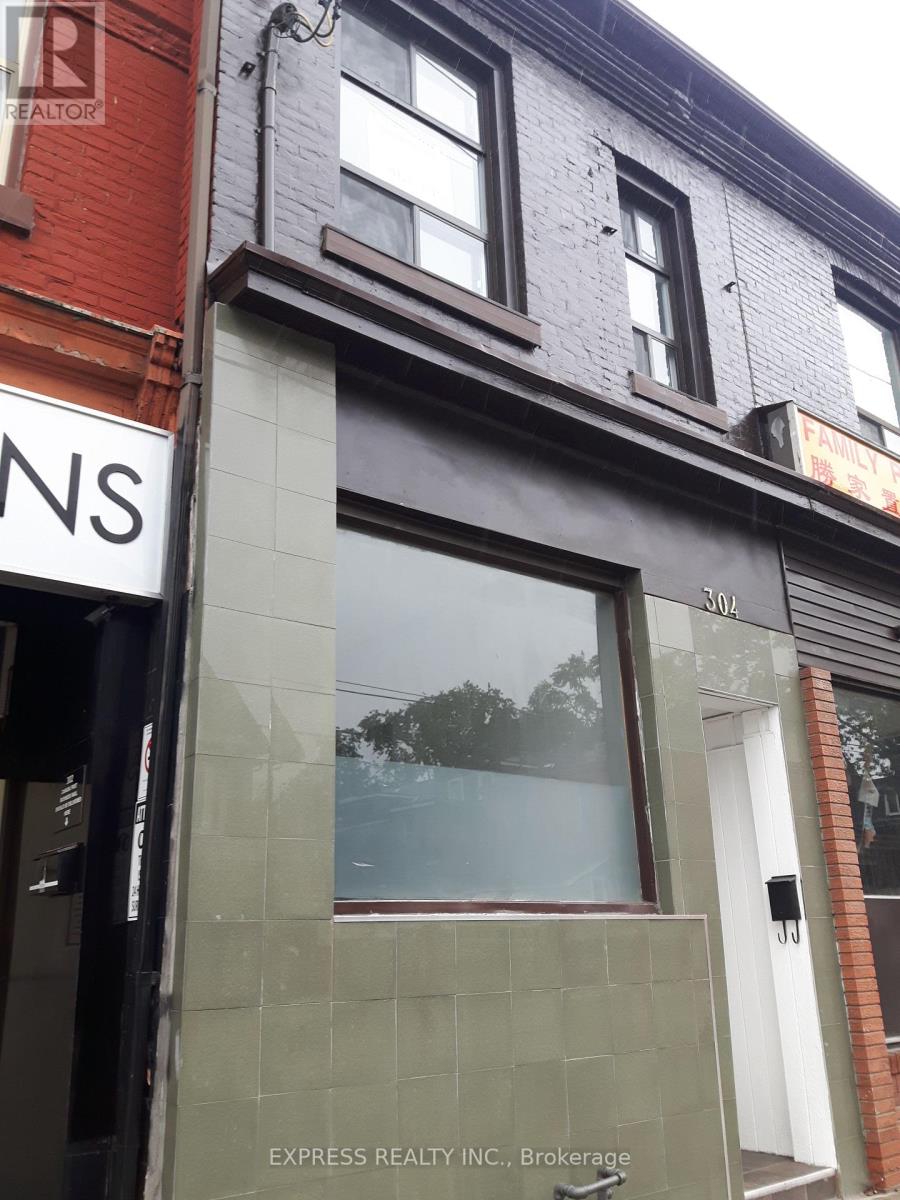UPPER - 304 BRODVIEW AVENUE E, Toronto, Ontario