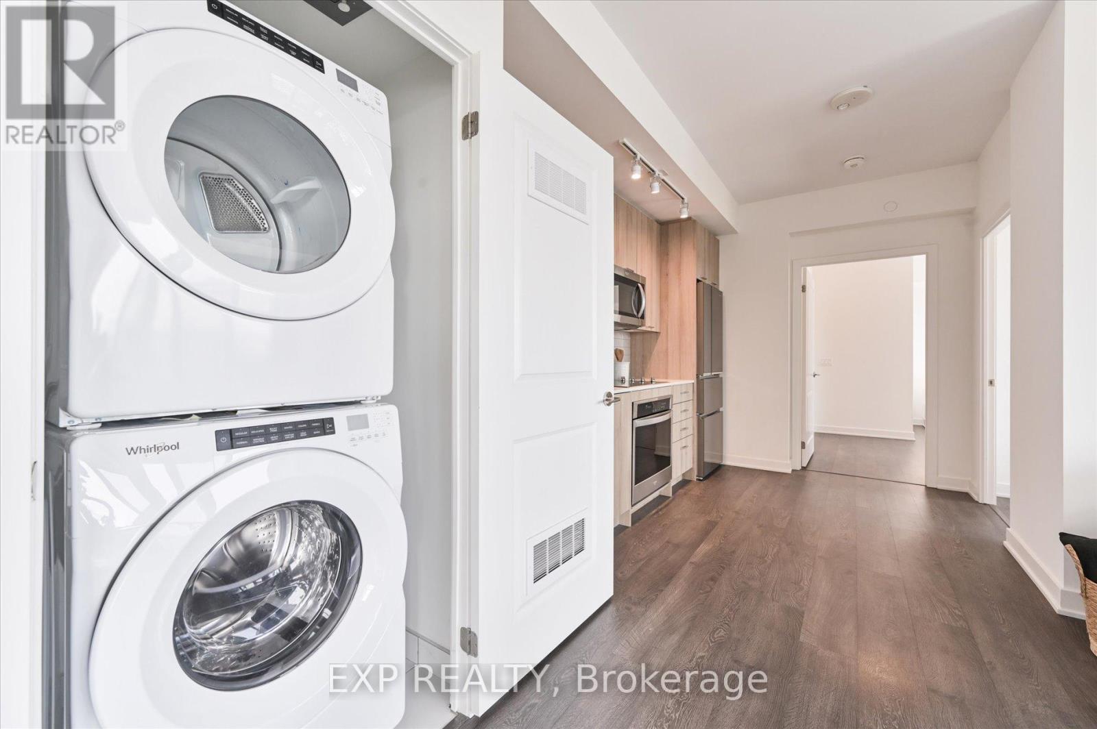 1006 - 120 Eagle Rock Way, Vaughan, Ontario  L6A 5C2 - Photo 6 - N11911292