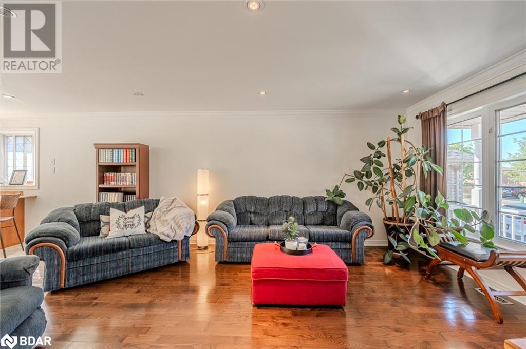 15 Seline Crescent, Barrie, Ontario  L4N 0Y6 - Photo 6 - 40688447