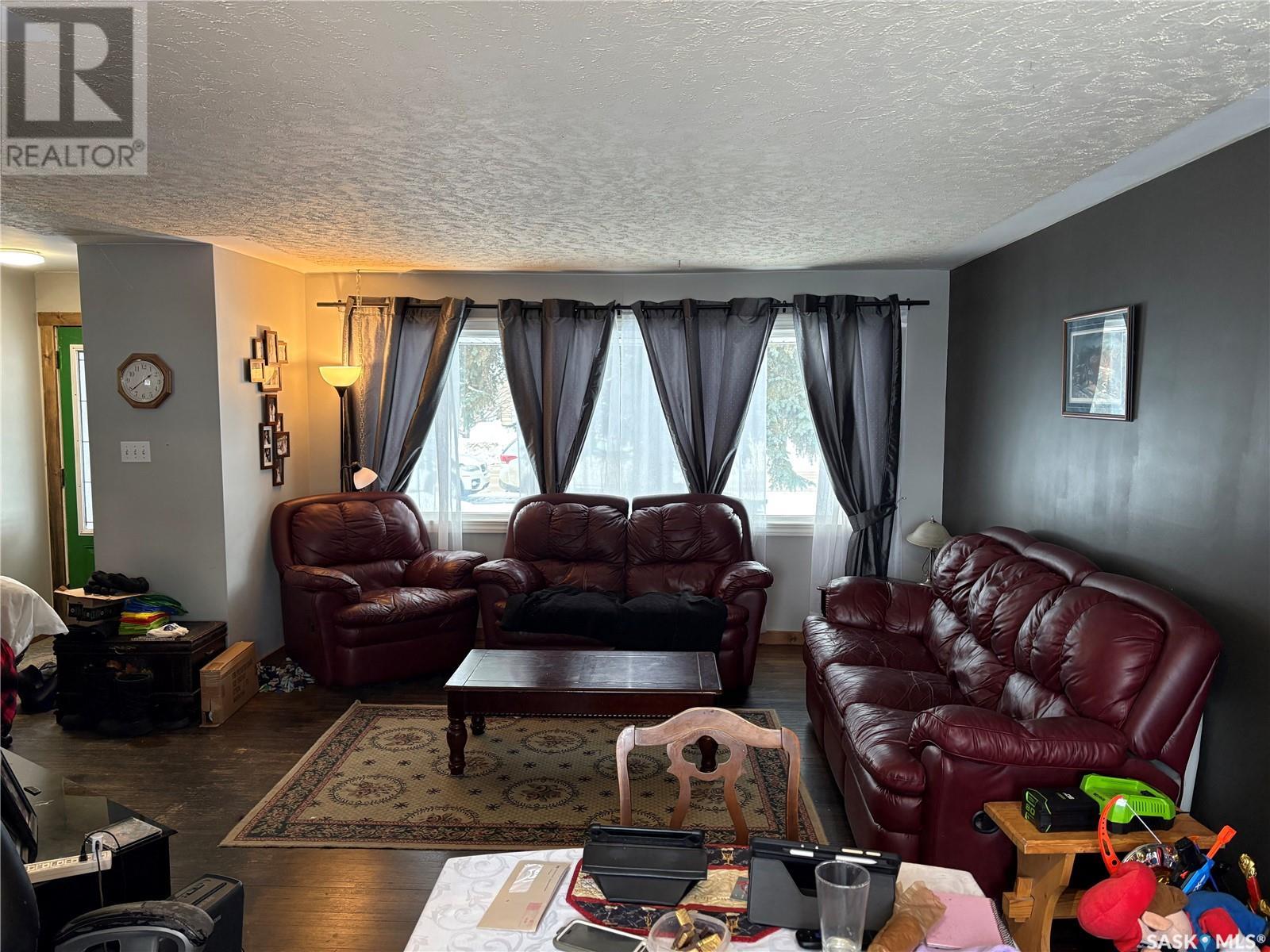 2333 Clarence Avenue S, Saskatoon, Saskatchewan  S7L 1L8 - Photo 6 - SK992394