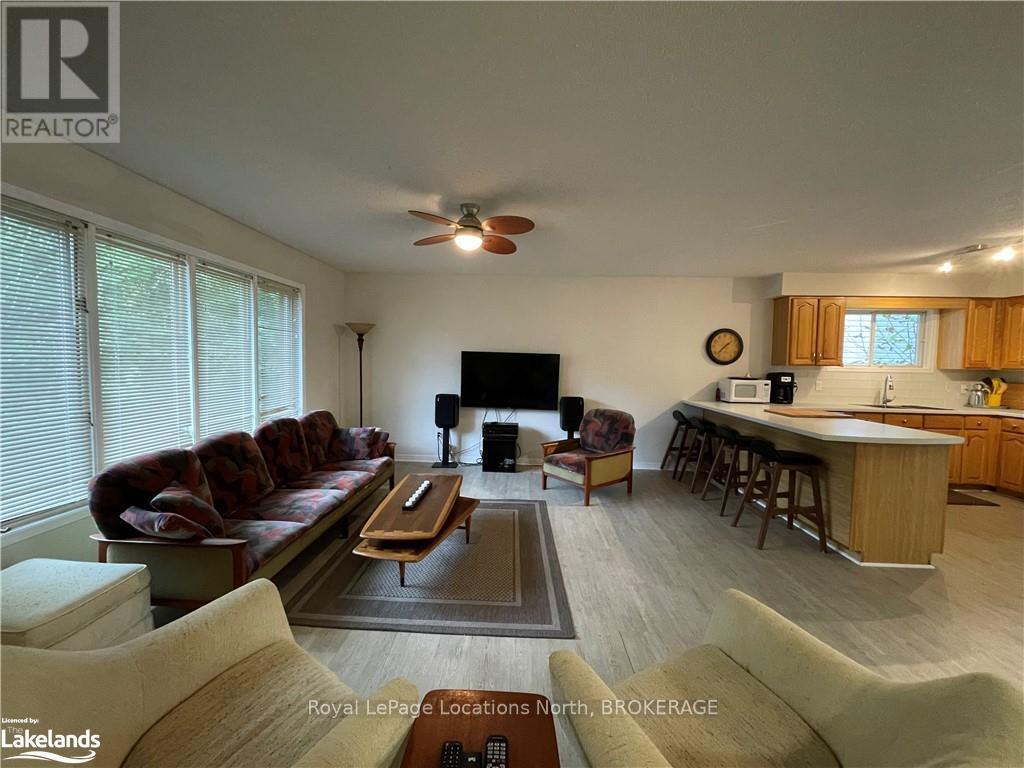 24 55th Street S, Wasaga Beach, Ontario  L9Z 1W9 - Photo 8 - S10896157