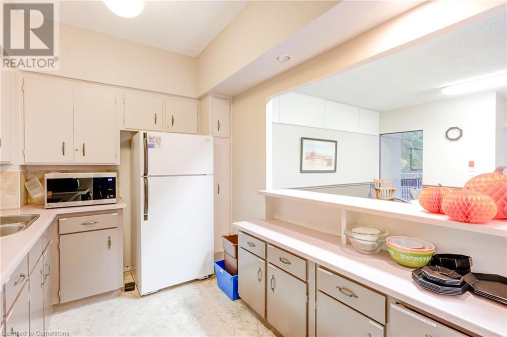 260 Sheldon Avenue N Unit# 209, Kitchener, Ontario  N2H 6P2 - Photo 25 - 40670625