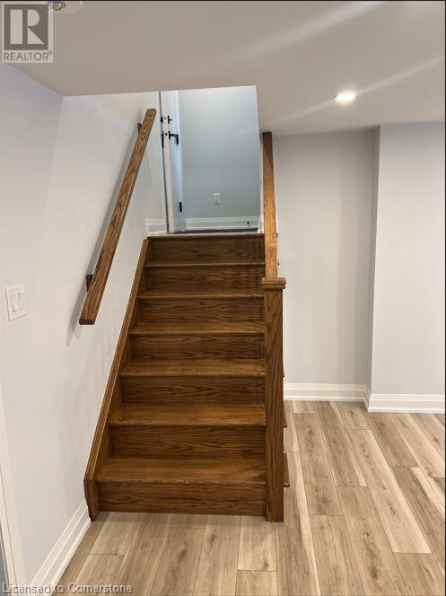 26 Greyfriar Drive Unit# 2, Hamilton, Ontario  L9C 4S2 - Photo 5 - 40688084