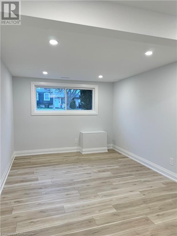 26 Greyfriar Drive Unit# 2, Hamilton, Ontario  L9C 4S2 - Photo 30 - 40688084