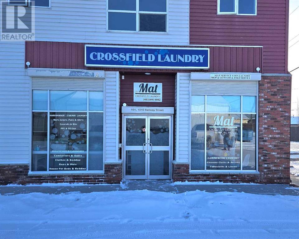 101, 1010 Railway Street, Crossfield, Alberta