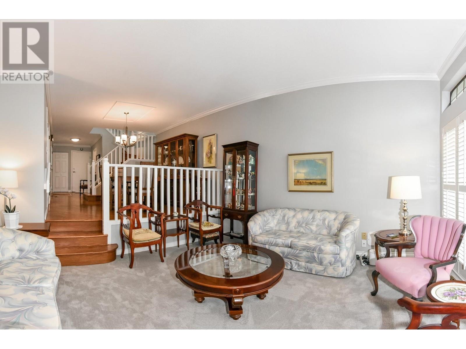 Listing Picture 11 of 40 : 8467 PORTSIDE COURT, Vancouver / 溫哥華 - 魯藝地產 Yvonne Lu Group - MLS Medallion Club Member