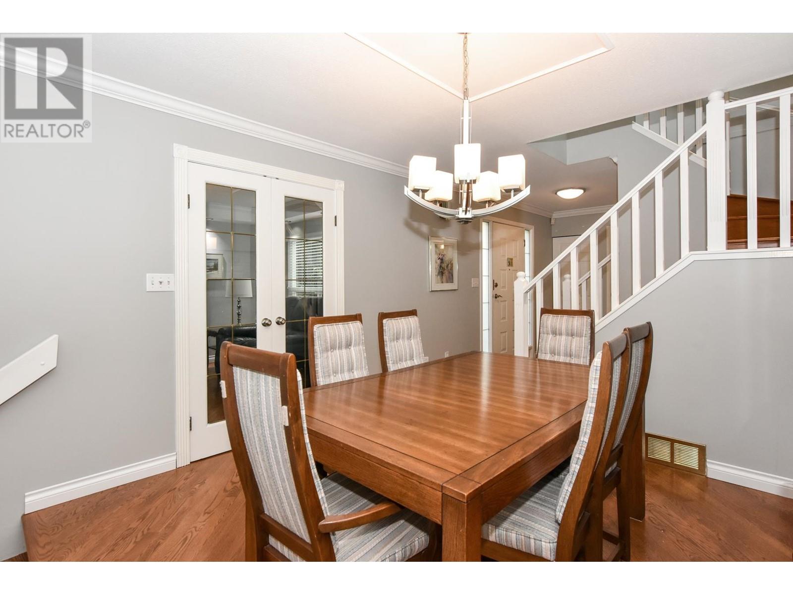 Listing Picture 6 of 40 : 8467 PORTSIDE COURT, Vancouver / 溫哥華 - 魯藝地產 Yvonne Lu Group - MLS Medallion Club Member