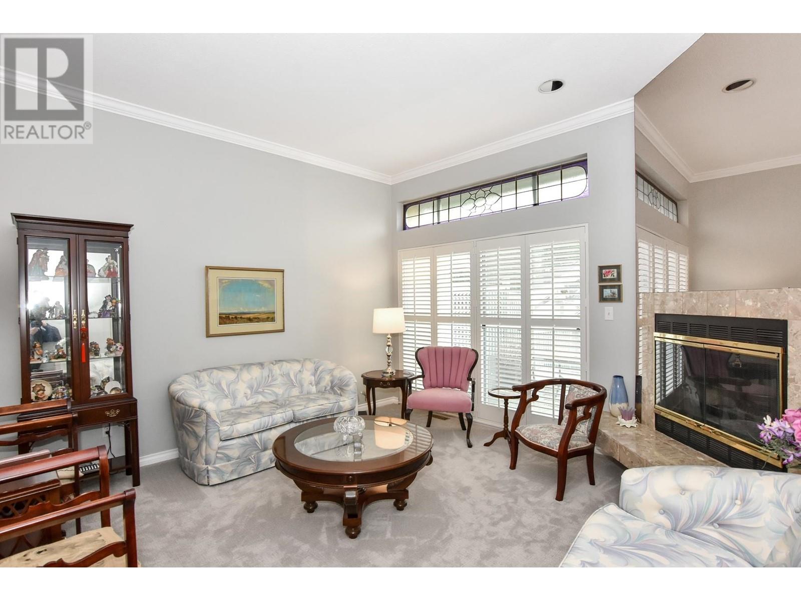 Listing Picture 9 of 40 : 8467 PORTSIDE COURT, Vancouver / 溫哥華 - 魯藝地產 Yvonne Lu Group - MLS Medallion Club Member