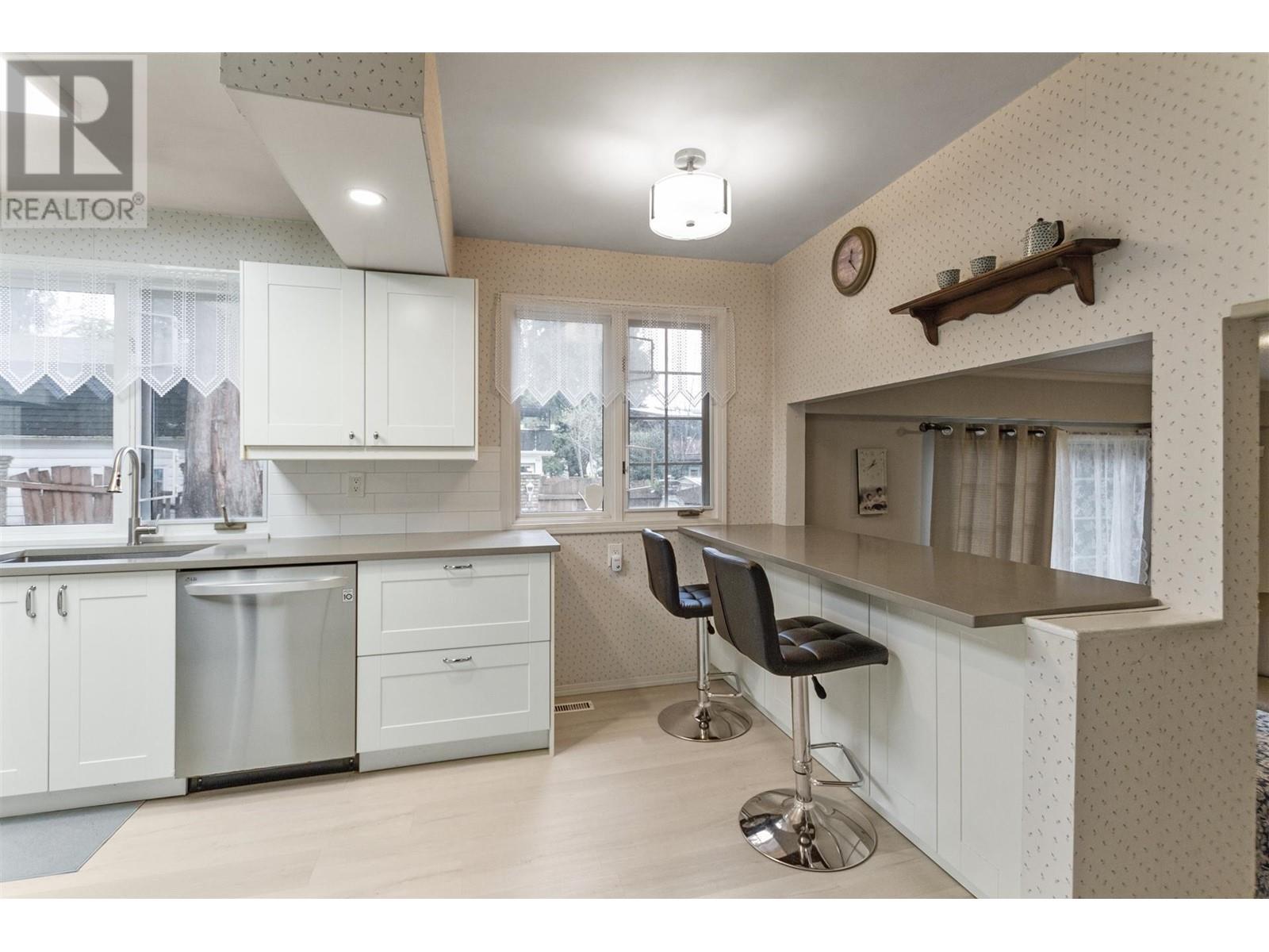 3144 Lancaster Place, Port Coquitlam, British Columbia  V3C 3J7 - Photo 12 - R2953319