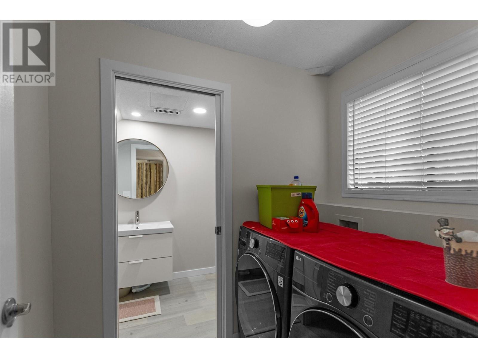 3144 Lancaster Place, Port Coquitlam, British Columbia  V3C 3J7 - Photo 16 - R2953319