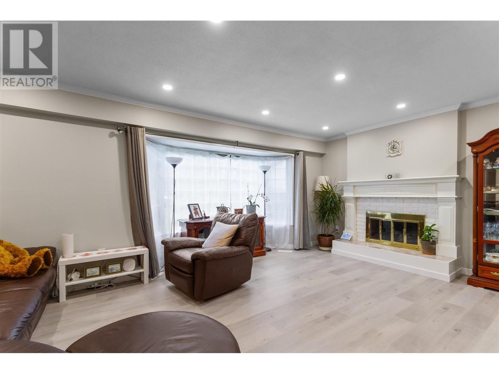 3144 Lancaster Place, Port Coquitlam, British Columbia  V3C 3J7 - Photo 8 - R2953319