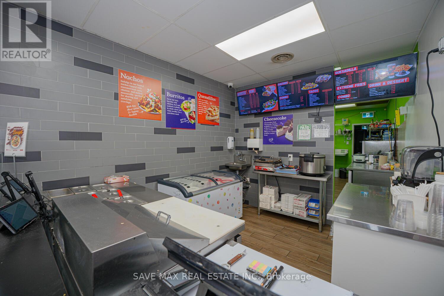 10 - 106 Humber College Boulevard, Toronto, Ontario  M9V 4E4 - Photo 16 - W11911317