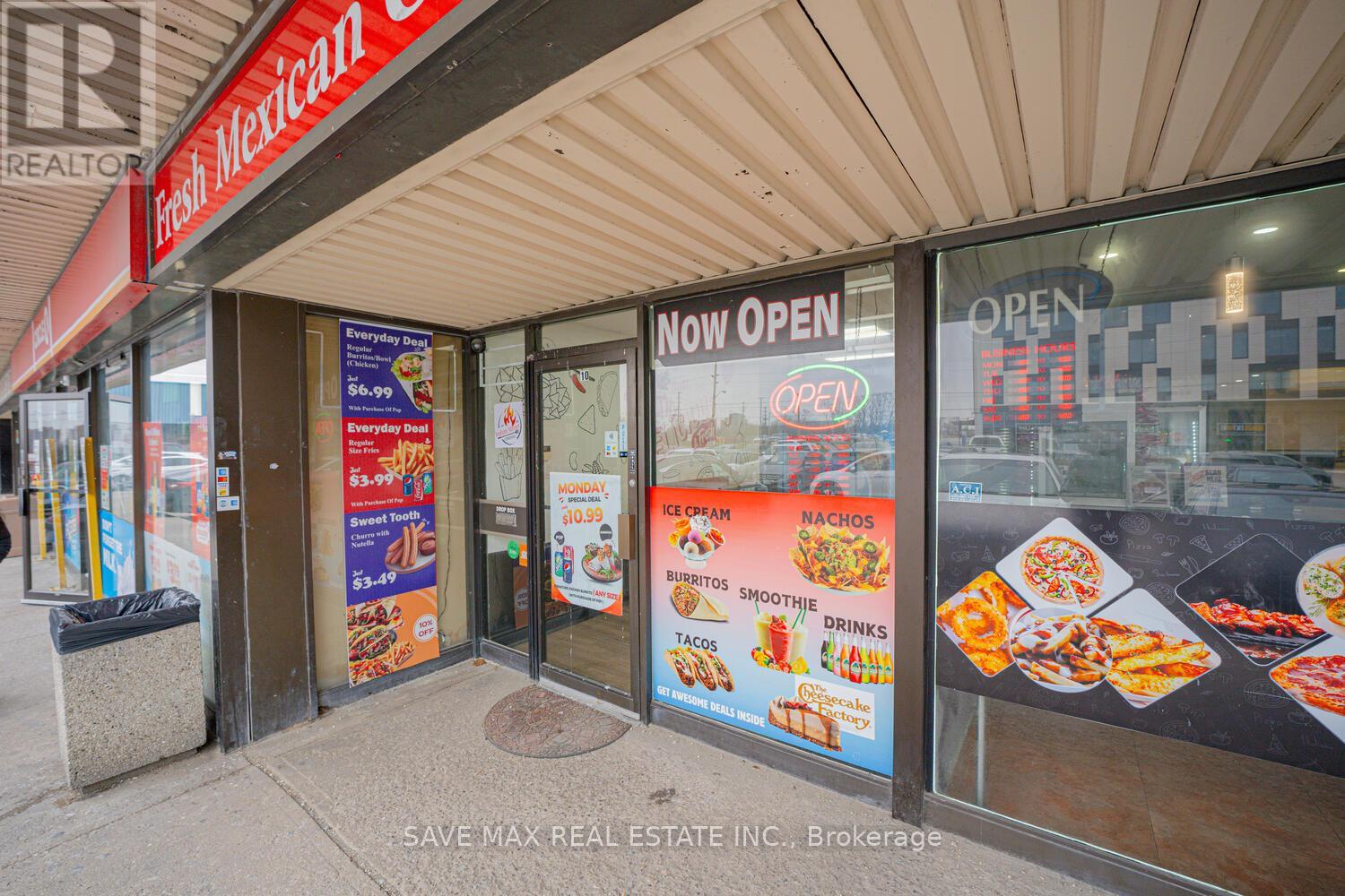 10 - 106 Humber College Boulevard, Toronto, Ontario  M9V 4E4 - Photo 7 - W11911317